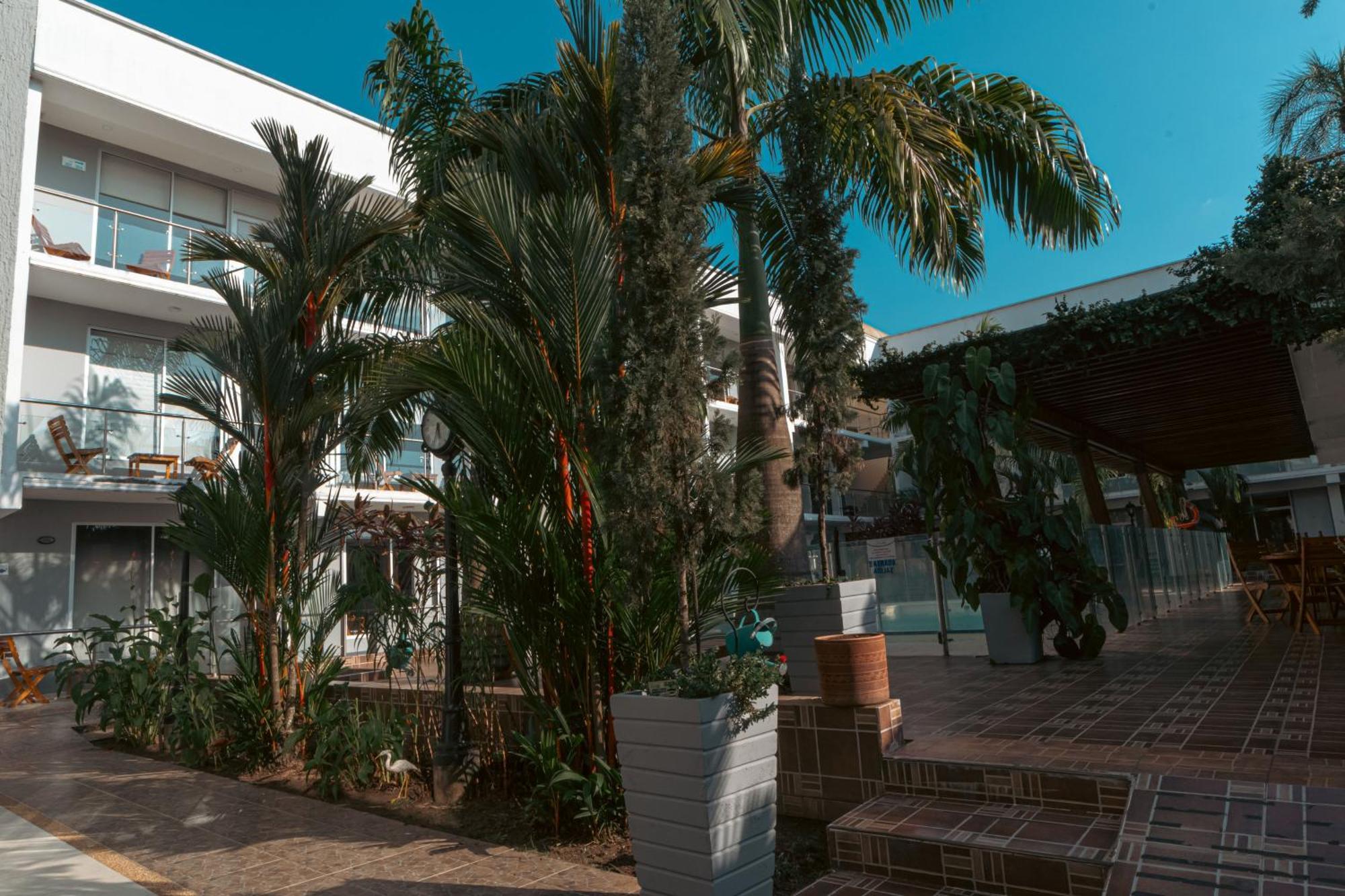 Hotel El Aeropuerto San José del Guaviare Exteriér fotografie